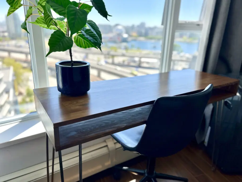 Stay inspired in this bright workspace, where natural light and city views create the perfect setting for focus, creativity, or remote work during your Vancouver stay.