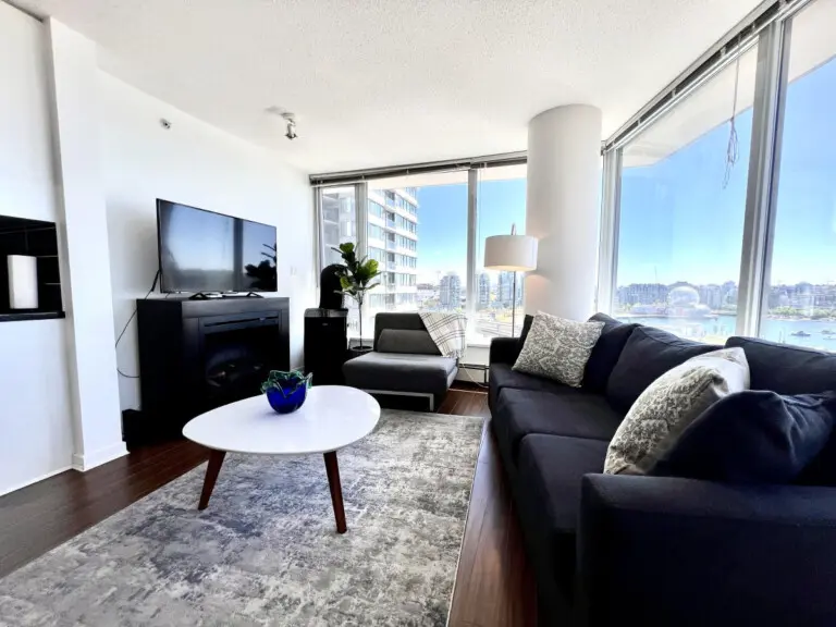 Downtown Vancouver Water View Condo