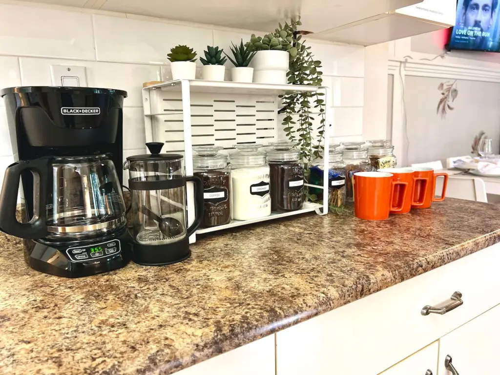 Start the day right with a fresh brew from the fully stocked coffee station. Guests can enjoy their favorite morning blend in the comfort of this cozy Vancouver suite.