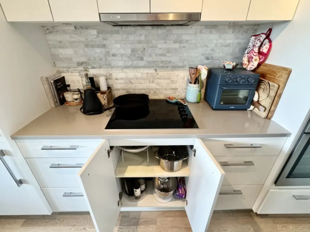 Where style meets function. A cozy, organized space for all your culinary creations