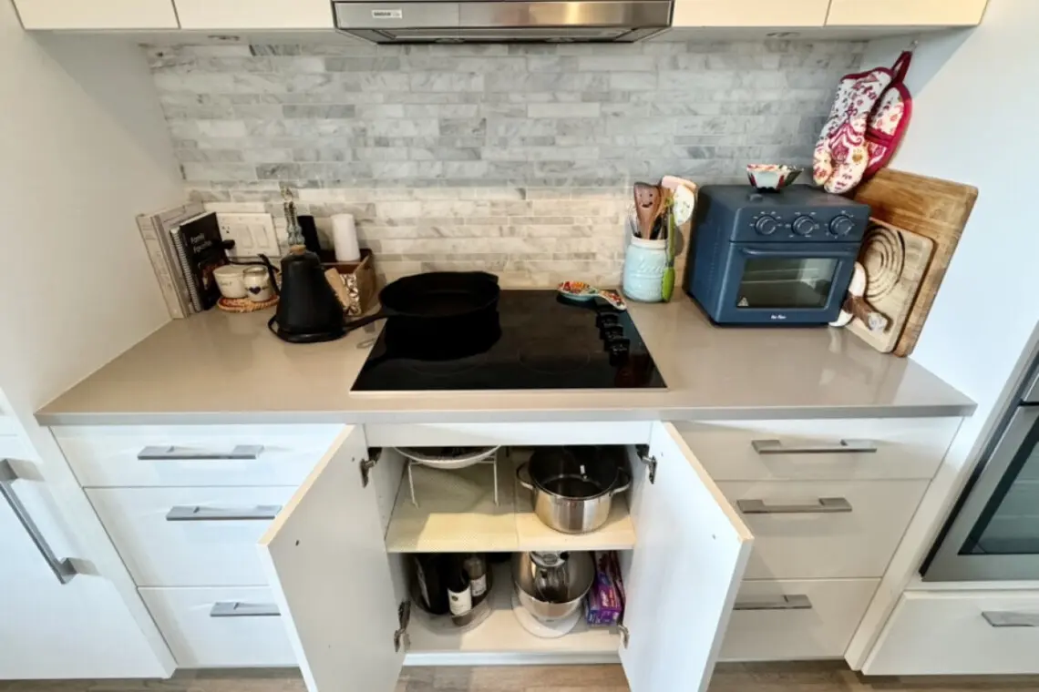 Where style meets function. A cozy, organized space for all your culinary creations