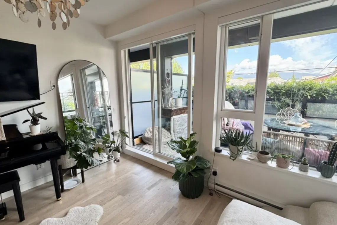 Where cozy corners meet waterfront serenity. From relaxing by the fire pit and soaking in the scenic views to unwinding in a sunlit, plant-filled living space, this is the perfect escape from the everyday hustle.