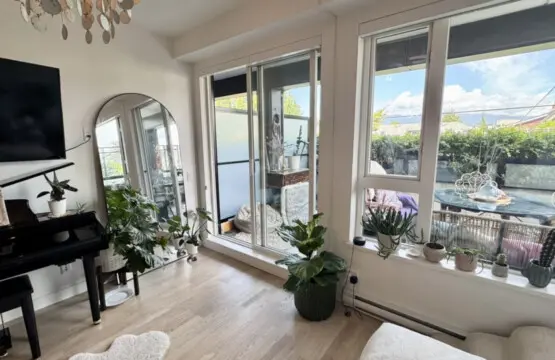 Where cozy corners meet waterfront serenity. From relaxing by the fire pit and soaking in the scenic views to unwinding in a sunlit, plant-filled living space, this is the perfect escape from the everyday hustle.