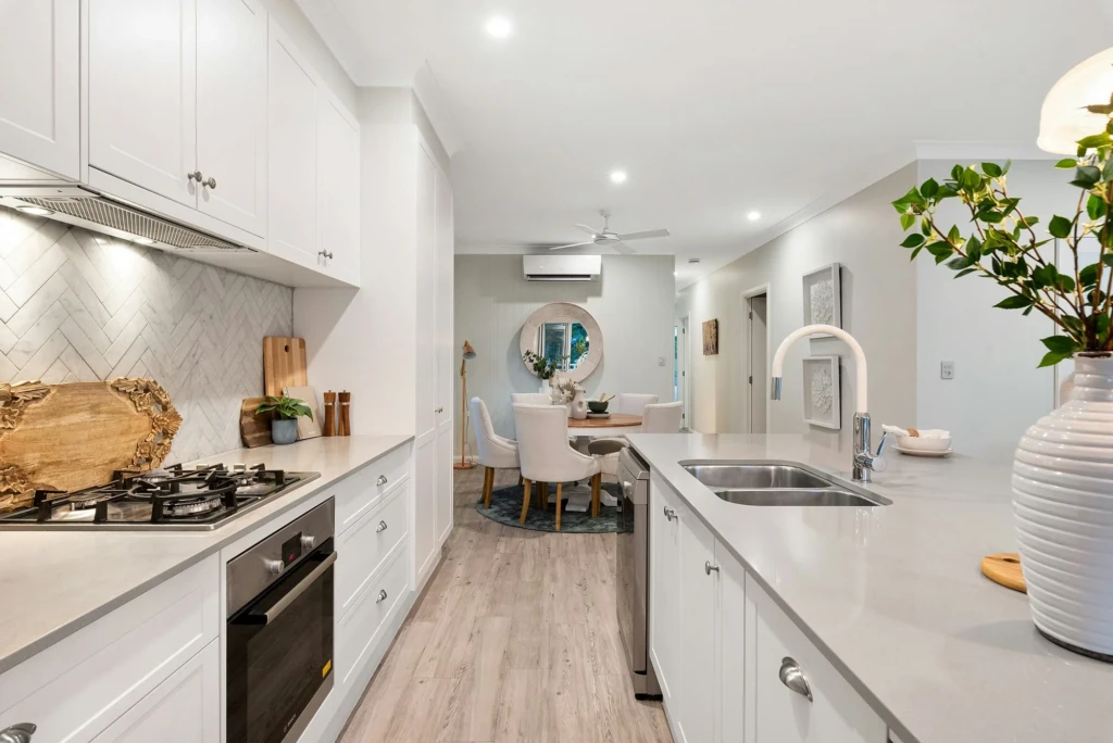 Georgia Properties Townhouse Vancouver BC Kitchen